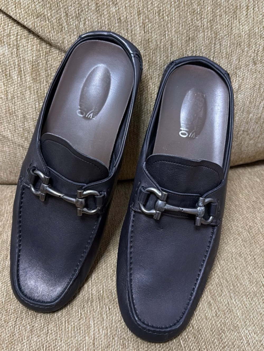 Salvatore Ferragamo Men's Black Leather, Iconic Gancini HardwareSlip-On Mules 11